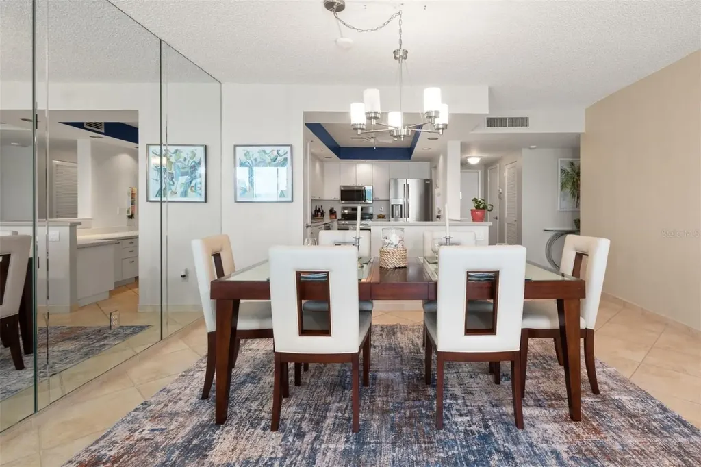 1212 Benjamin Franklin Drive Sarasota FL 34236