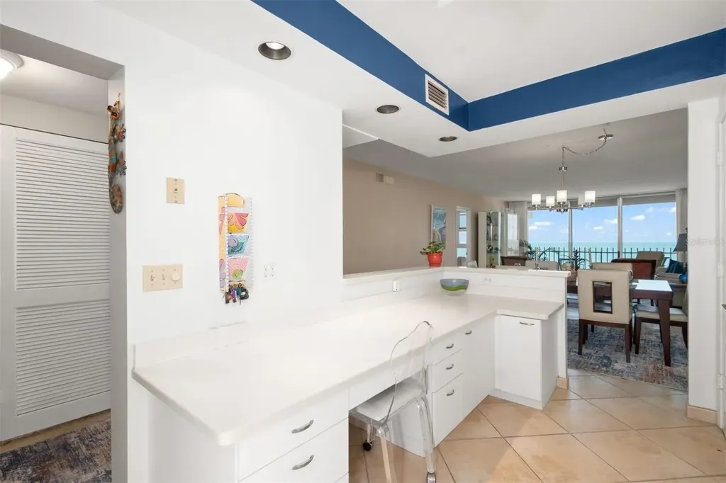 1212 Benjamin Franklin Drive Sarasota FL 34236