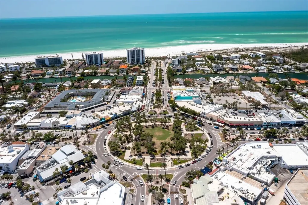 1212 Benjamin Franklin Drive Sarasota FL 34236