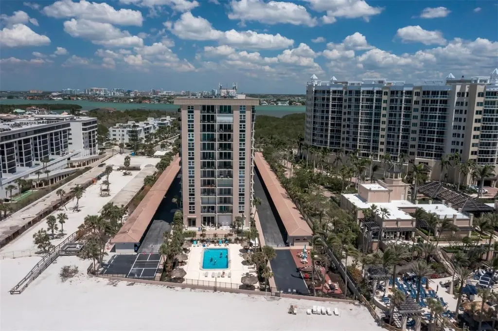 1212 Benjamin Franklin Drive Sarasota FL 34236