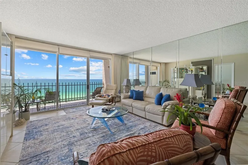 1212 Benjamin Franklin Drive Sarasota FL 34236
