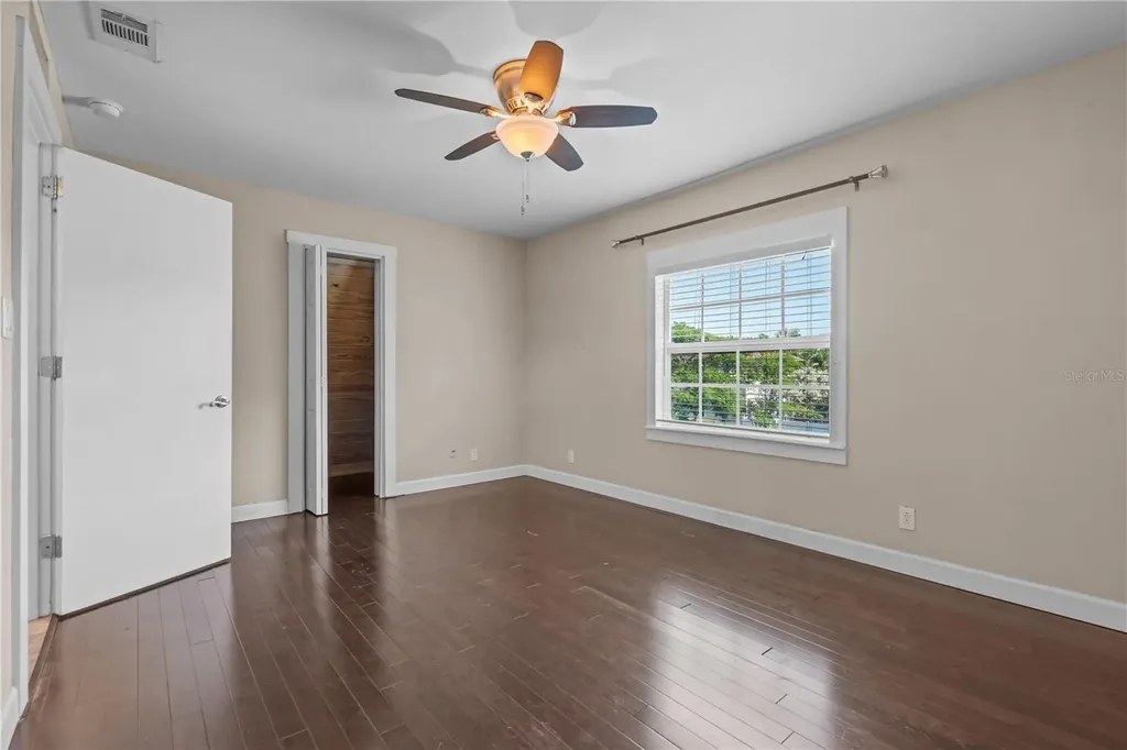 222 25th Street N St Petersburg FL 33713