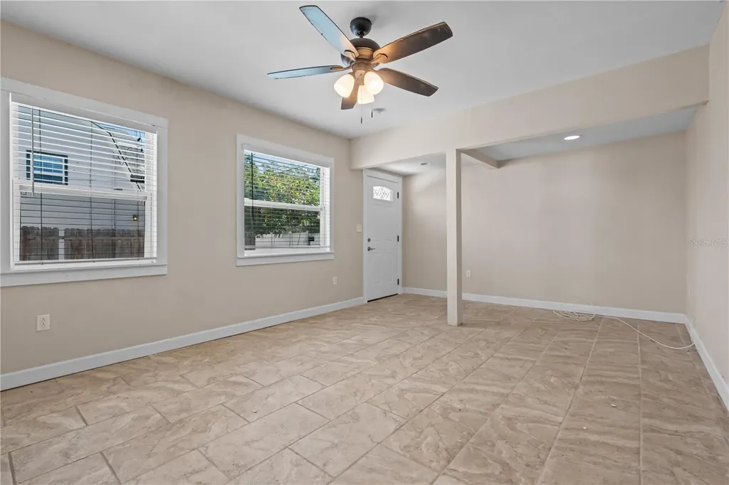 222 25th Street N St Petersburg FL 33713