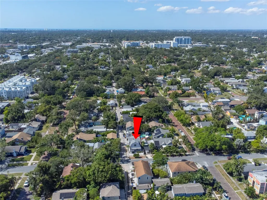 222 25th Street N St Petersburg FL 33713