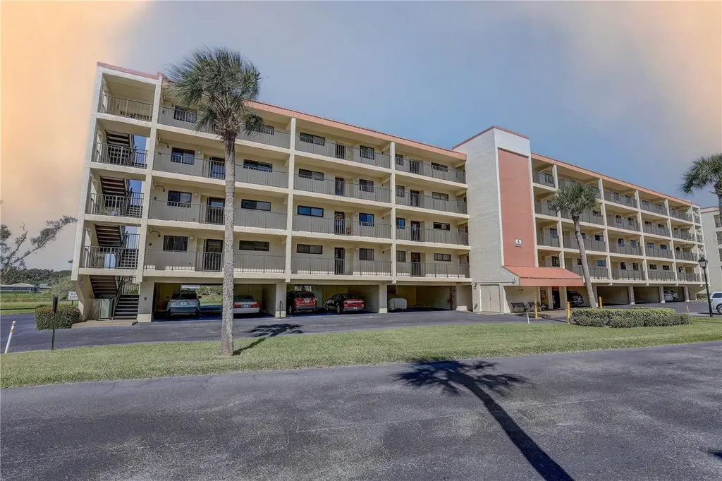 9450 Harbor Greens Way Seminole FL 33776