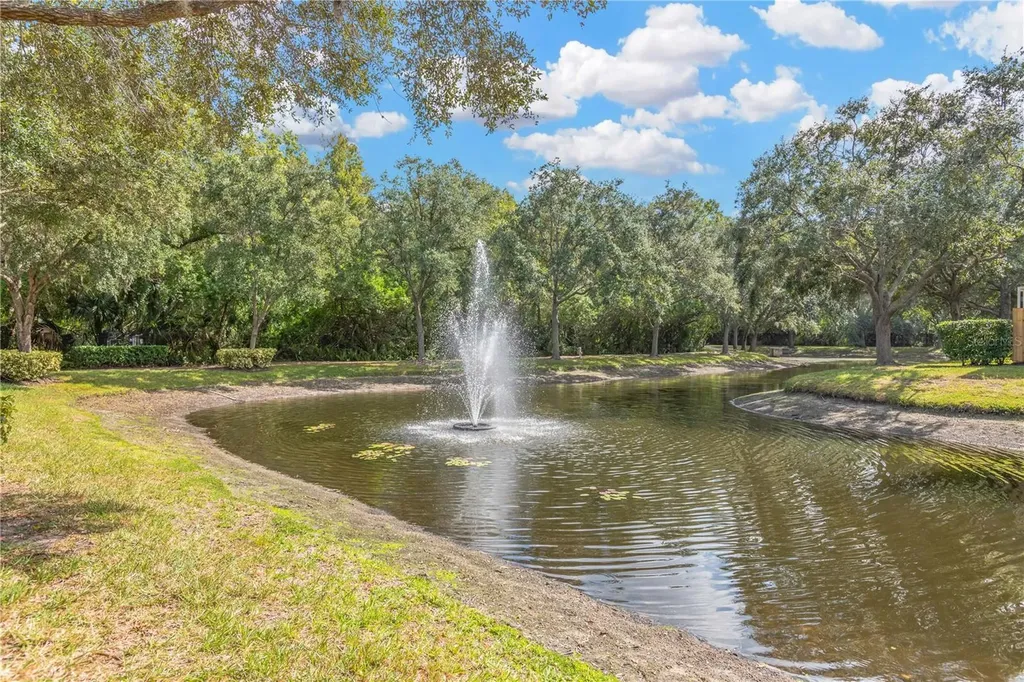 8805 Casablanca Way Tampa FL 33626