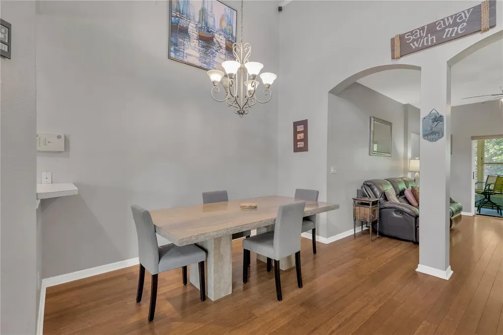 8805 Casablanca Way Tampa FL 33626