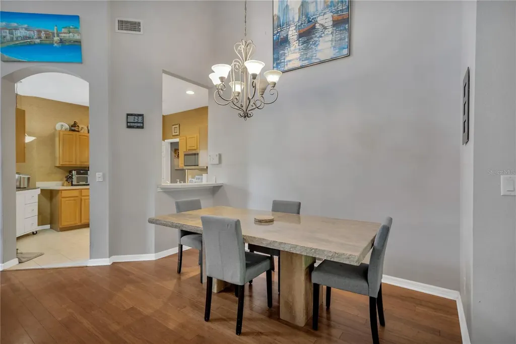 8805 Casablanca Way Tampa FL 33626