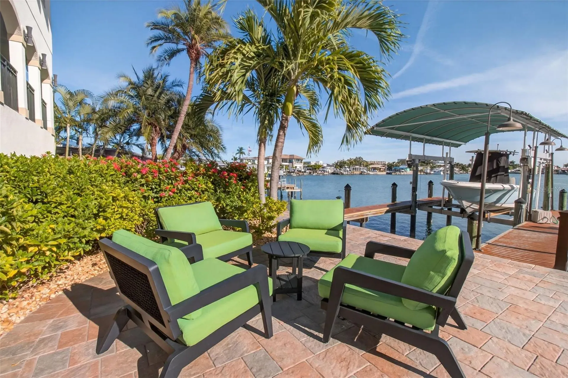 7974 9th Avenue S St Petersburg FL 33707