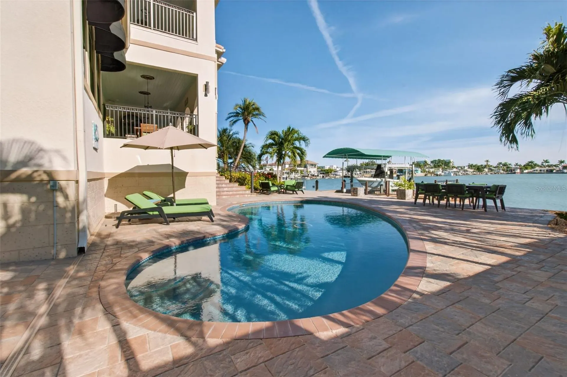 7974 9th Avenue S St Petersburg FL 33707