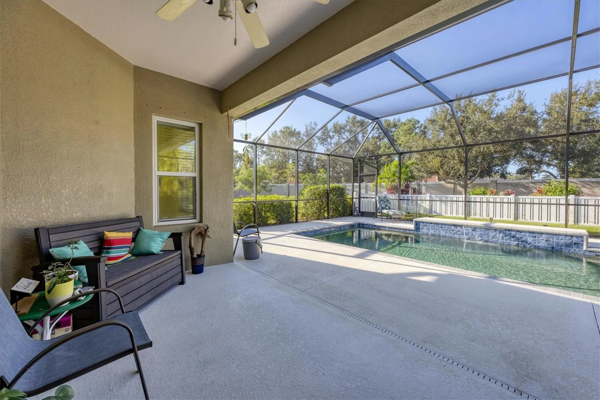 7040 White Willow Court Sarasota FL 34243