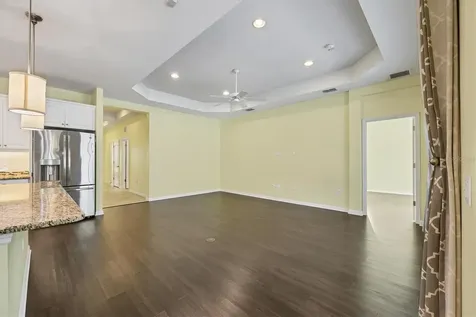 7040 White Willow Court Sarasota FL 34243