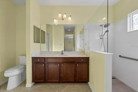 7040 White Willow Court Sarasota FL 34243