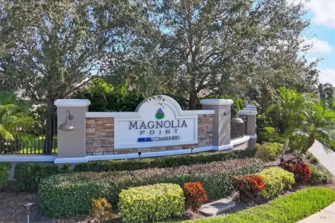 7040 White Willow Court Sarasota FL 34243