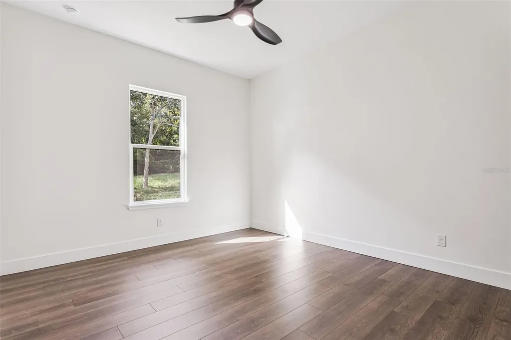 17540 Third Street Montverde FL 34756