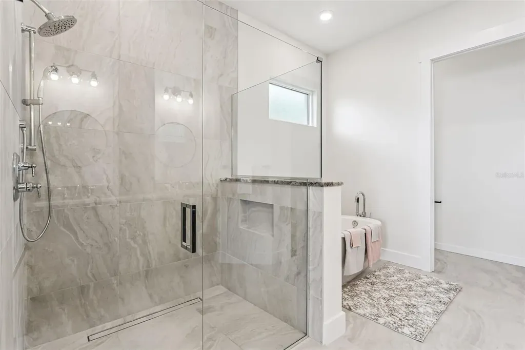 17540 Third Street Montverde FL 34756