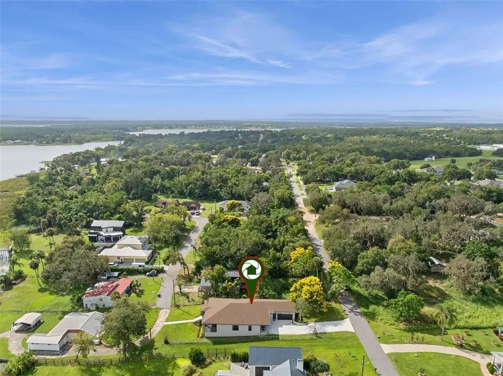 17540 Third Street Montverde FL 34756
