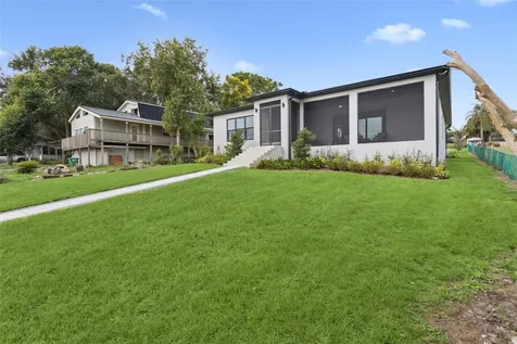 17540 Third Street Montverde FL 34756