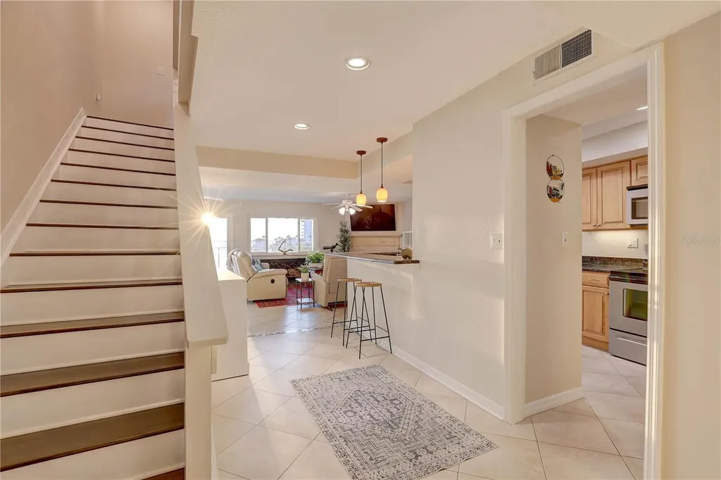 433 S Paula Drive Dunedin FL 34698