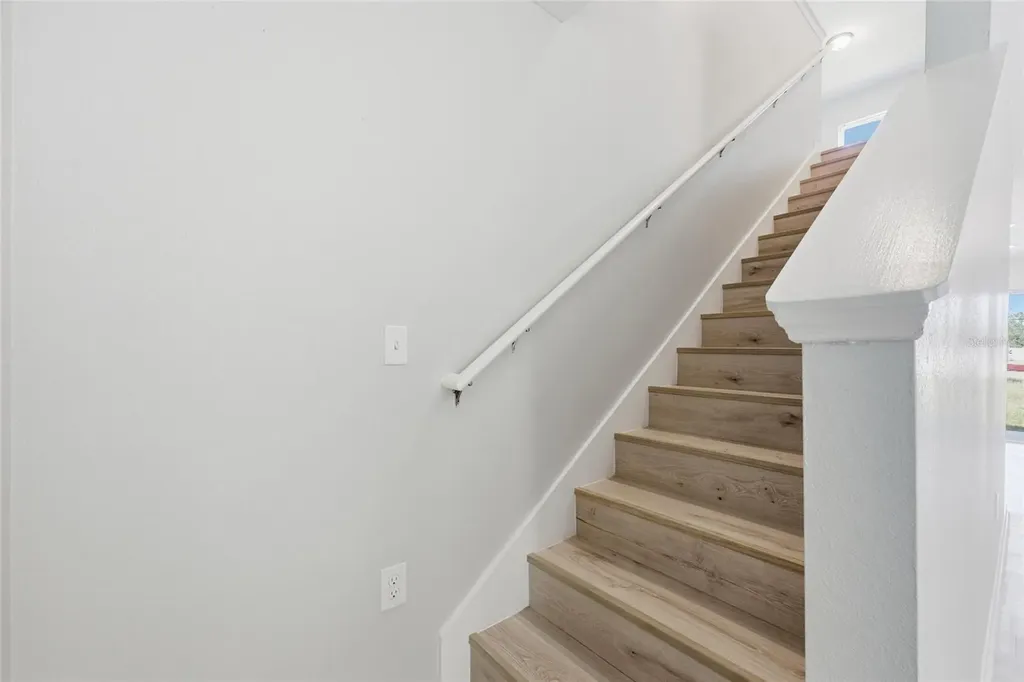 4 Round Tree Drive Palm Coast FL 32164