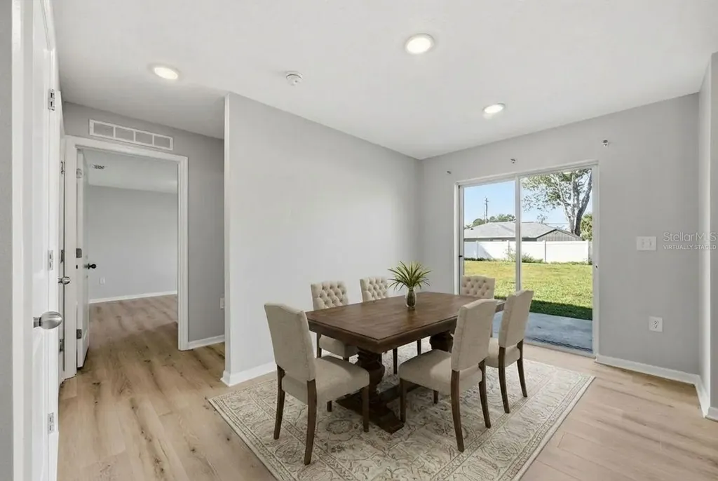 4 Round Tree Drive Palm Coast FL 32164