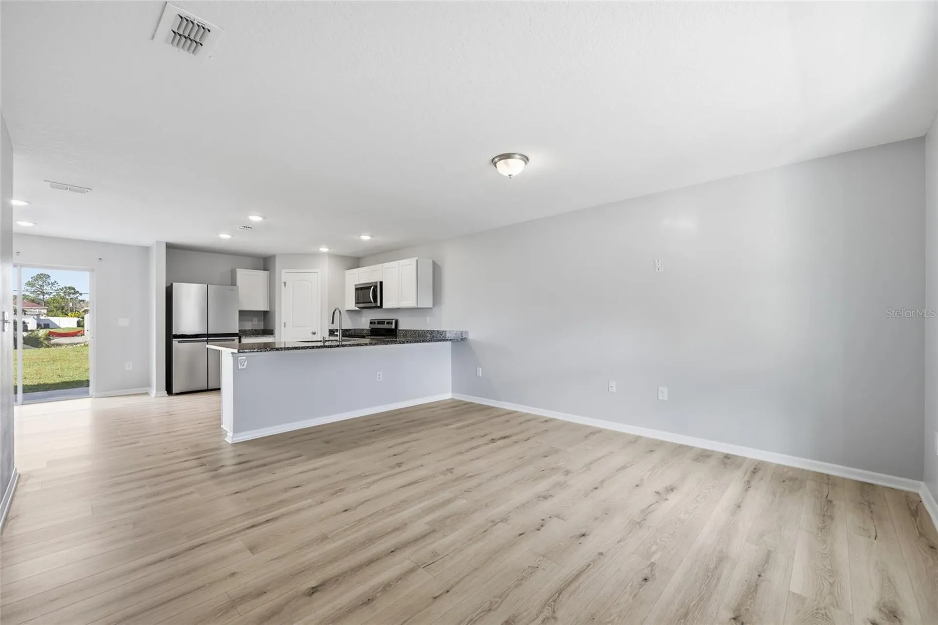 4 Round Tree Drive Palm Coast FL 32164