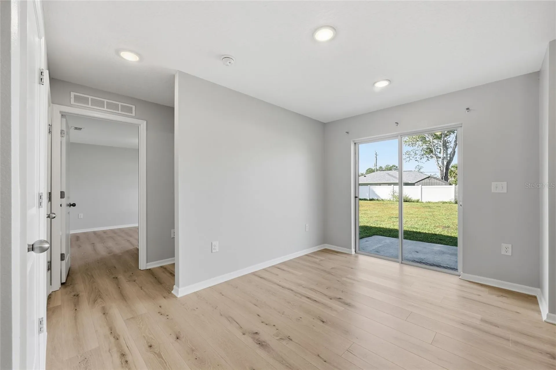 4 Round Tree Drive Palm Coast FL 32164