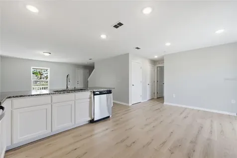 4 Round Tree Drive Palm Coast FL 32164