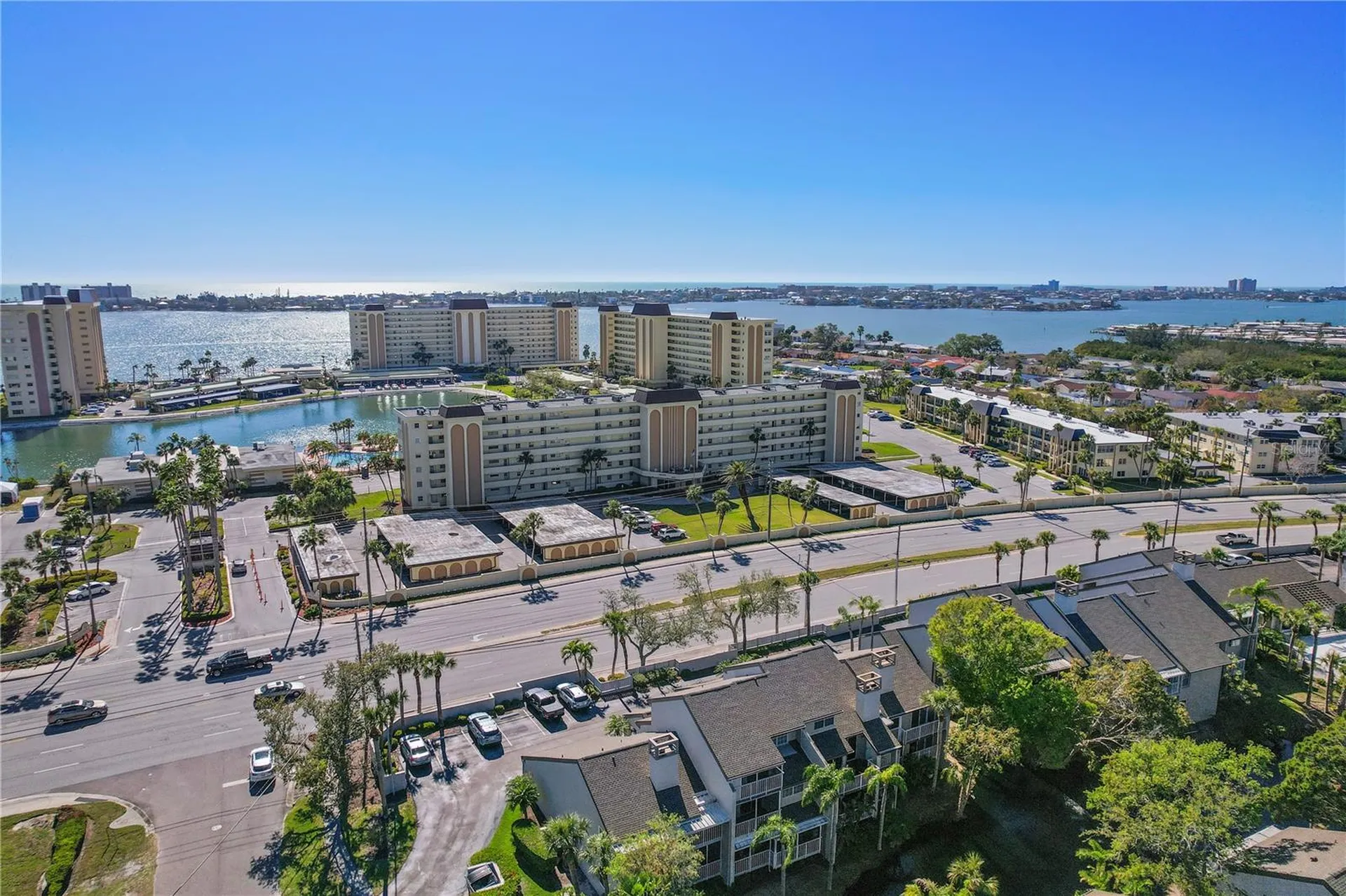 4650 Cove Circle St Petersburg FL 33708