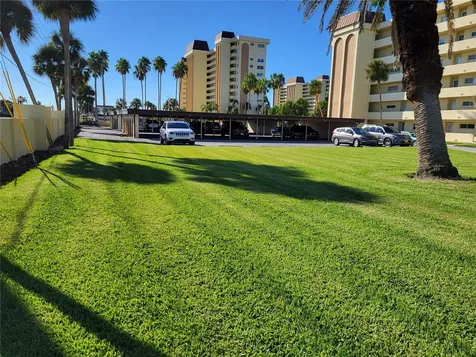 4650 Cove Circle St Petersburg FL 33708