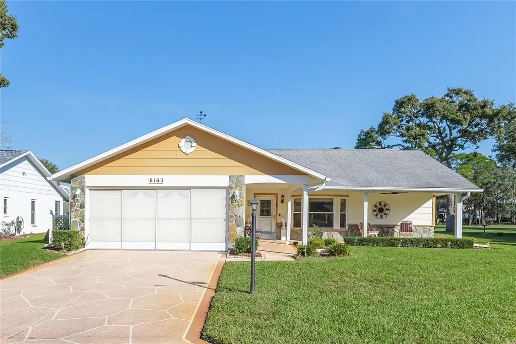 6163 Spyglass Court Spring Hill FL 34606