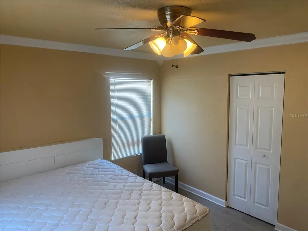 5916 16th Avenue N St Petersburg FL 33710
