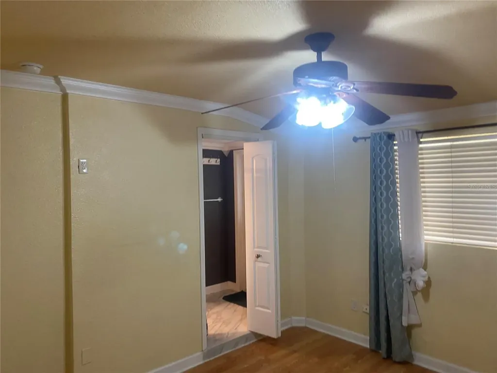 5916 16th Avenue N St Petersburg FL 33710