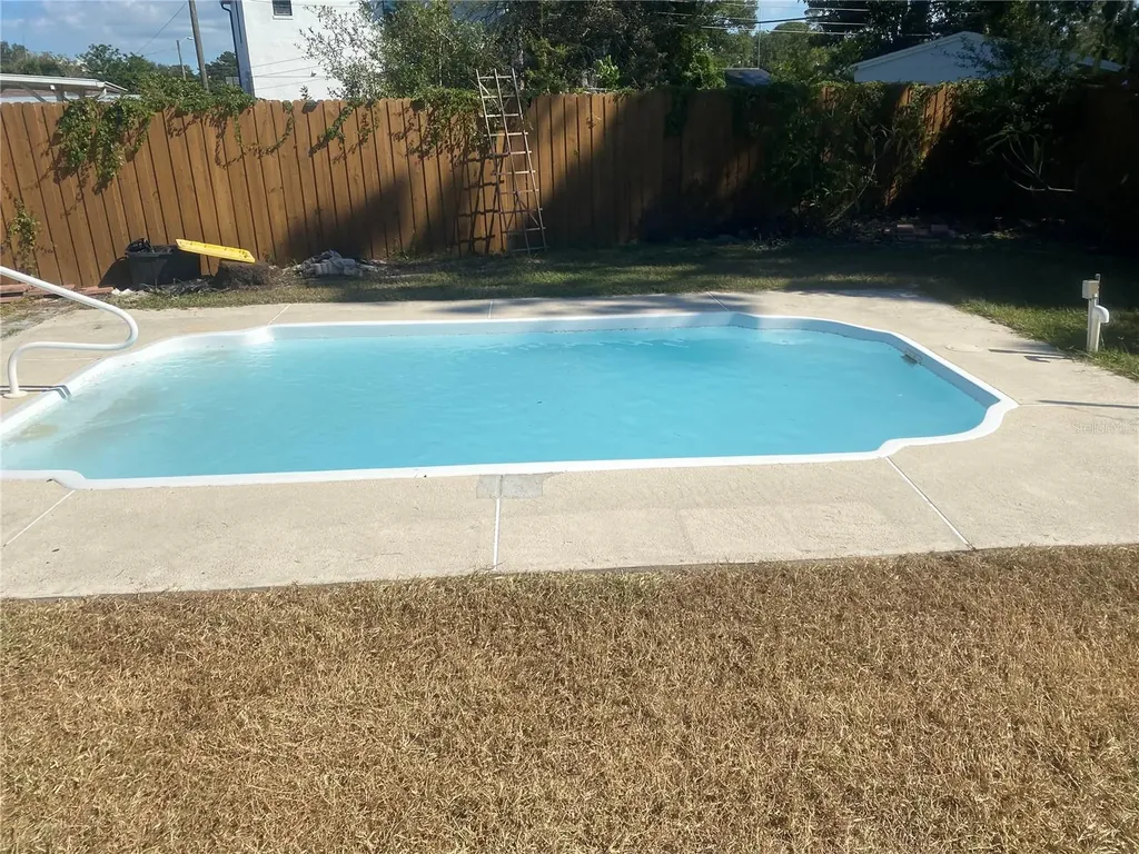 5916 16th Avenue N St Petersburg FL 33710