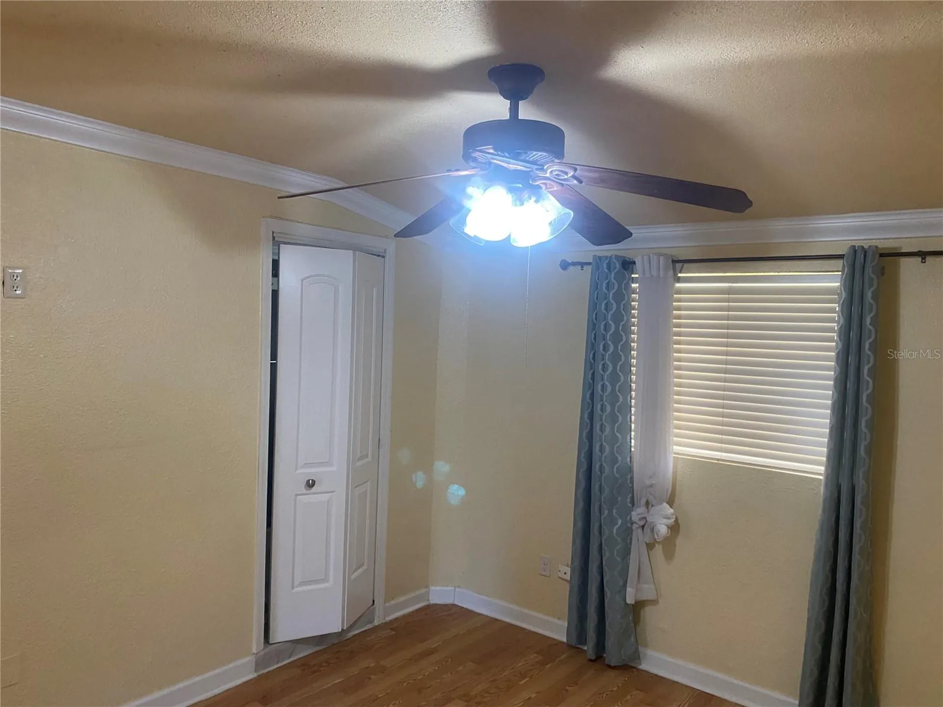 5916 16th Avenue N St Petersburg FL 33710