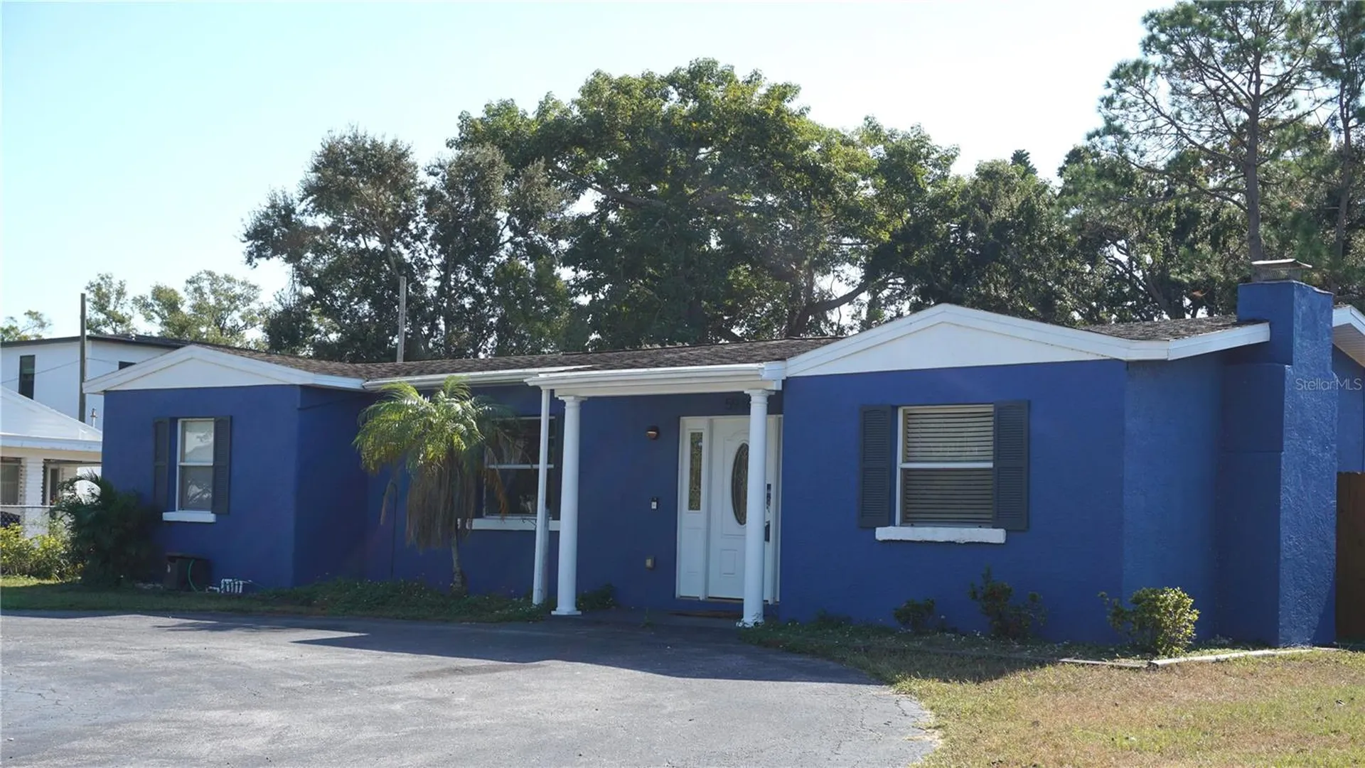 5916 16th Avenue N St Petersburg FL 33710