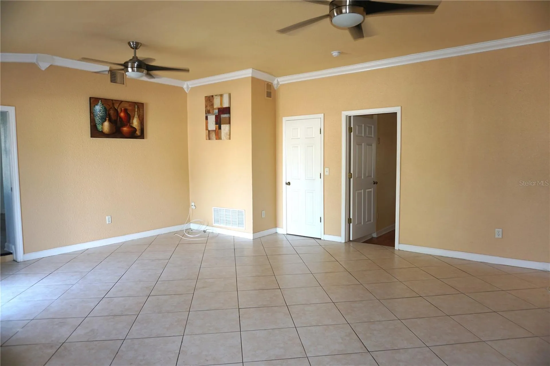 5916 16th Avenue N St Petersburg FL 33710