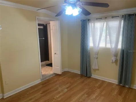 5916 16th Avenue N St Petersburg FL 33710