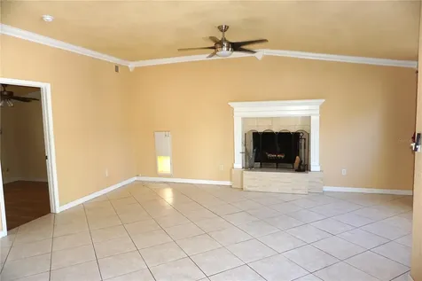 5916 16th Avenue N St Petersburg FL 33710