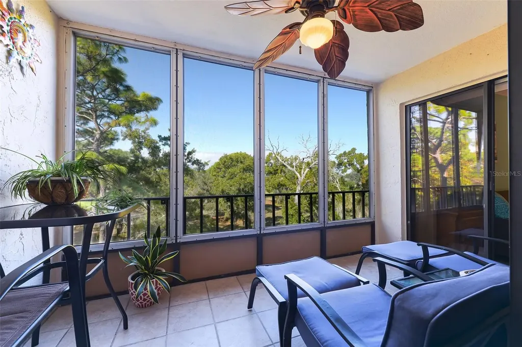 305 Tarpon Point Tarpon Springs FL 34689