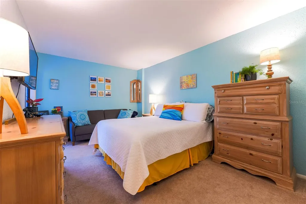 305 Tarpon Point Tarpon Springs FL 34689