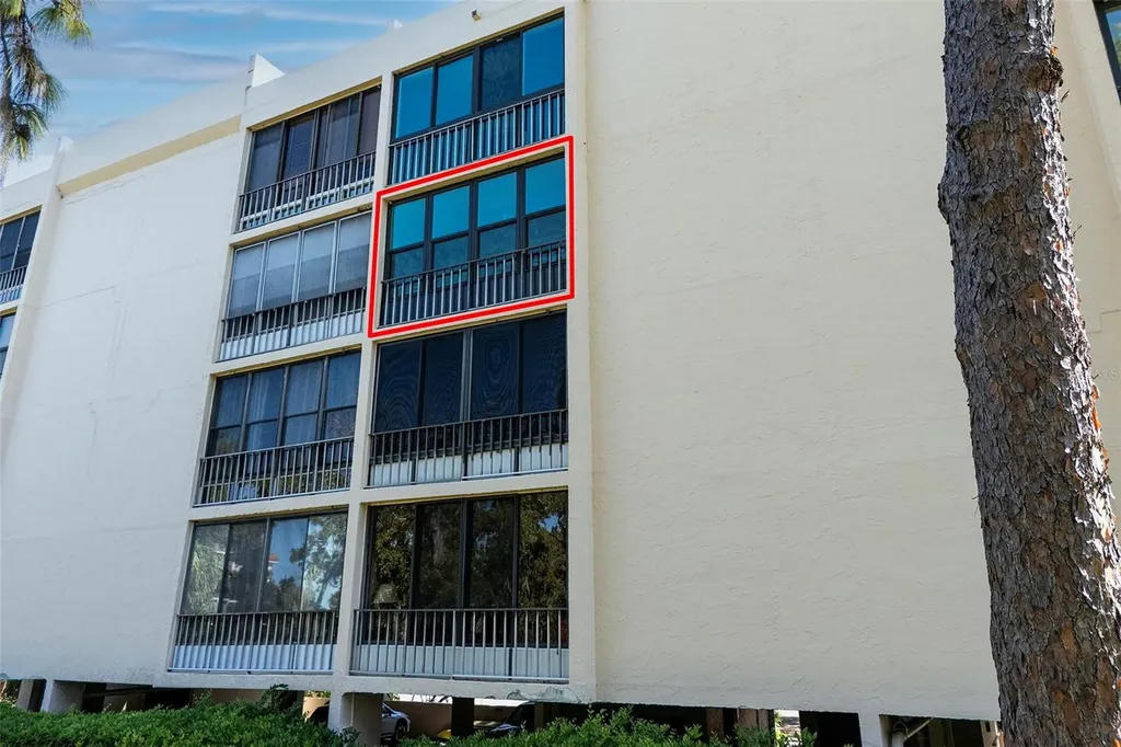 305 Tarpon Point Tarpon Springs FL 34689