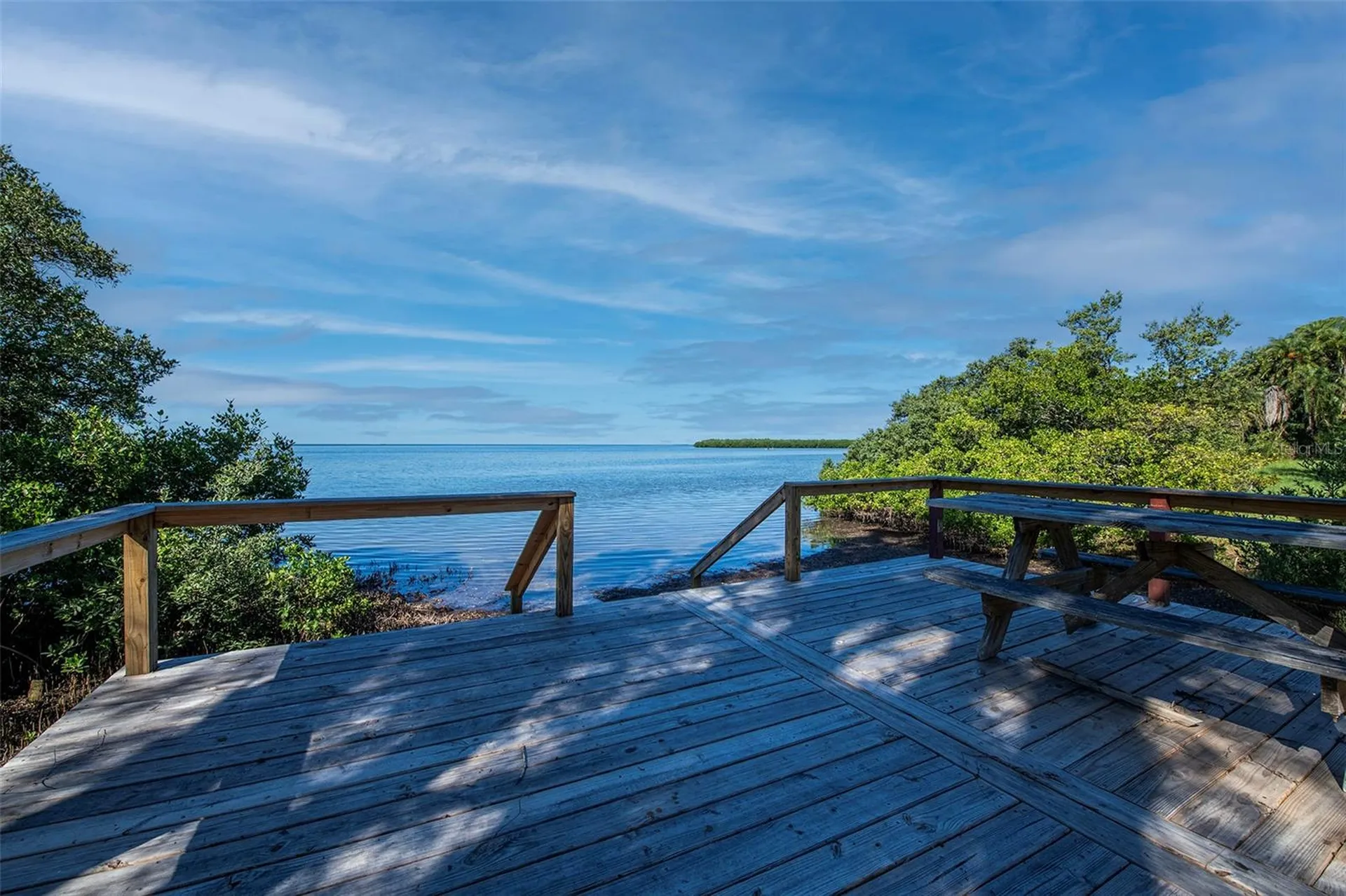 305 Tarpon Point Tarpon Springs FL 34689