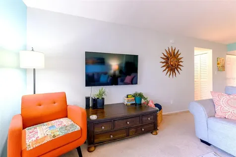 305 Tarpon Point Tarpon Springs FL 34689