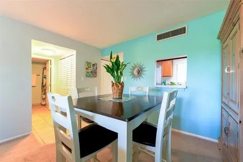305 Tarpon Point Tarpon Springs FL 34689