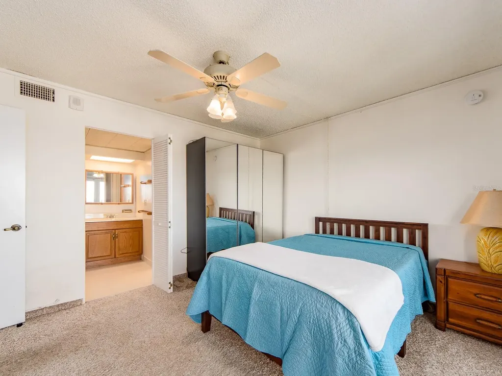 51 Island Way Clearwater Beach FL 33767