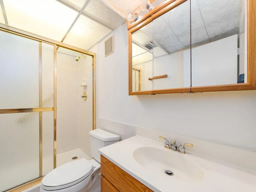 51 Island Way Clearwater Beach FL 33767