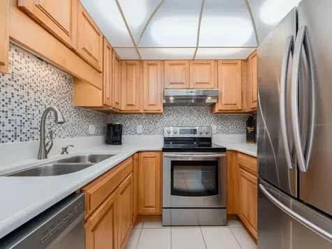 51 Island Way Clearwater Beach FL 33767