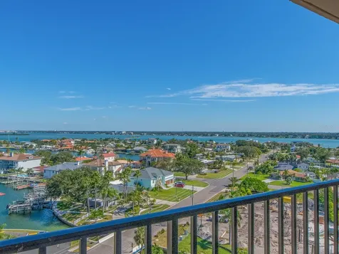 51 Island Way Clearwater Beach FL 33767