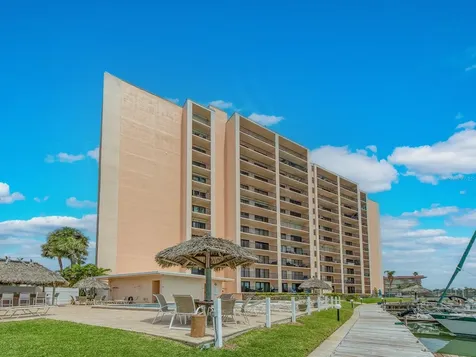51 Island Way Clearwater Beach FL 33767